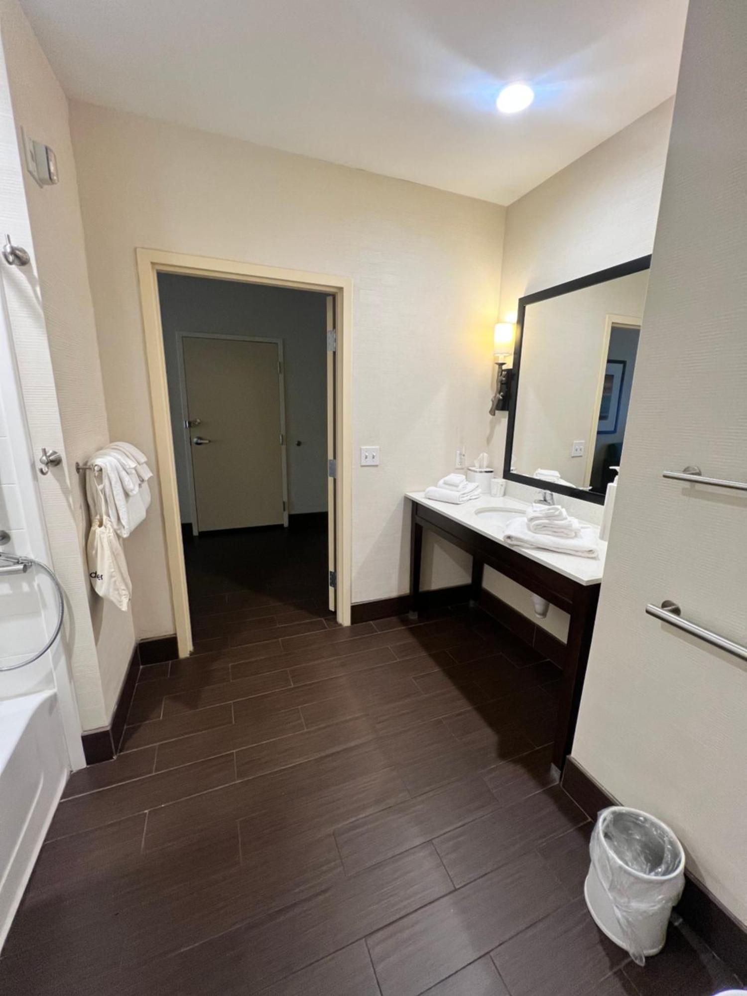 Hampton Inn & Suites Stroudsburg Bartonsville Poconos Екстериор снимка