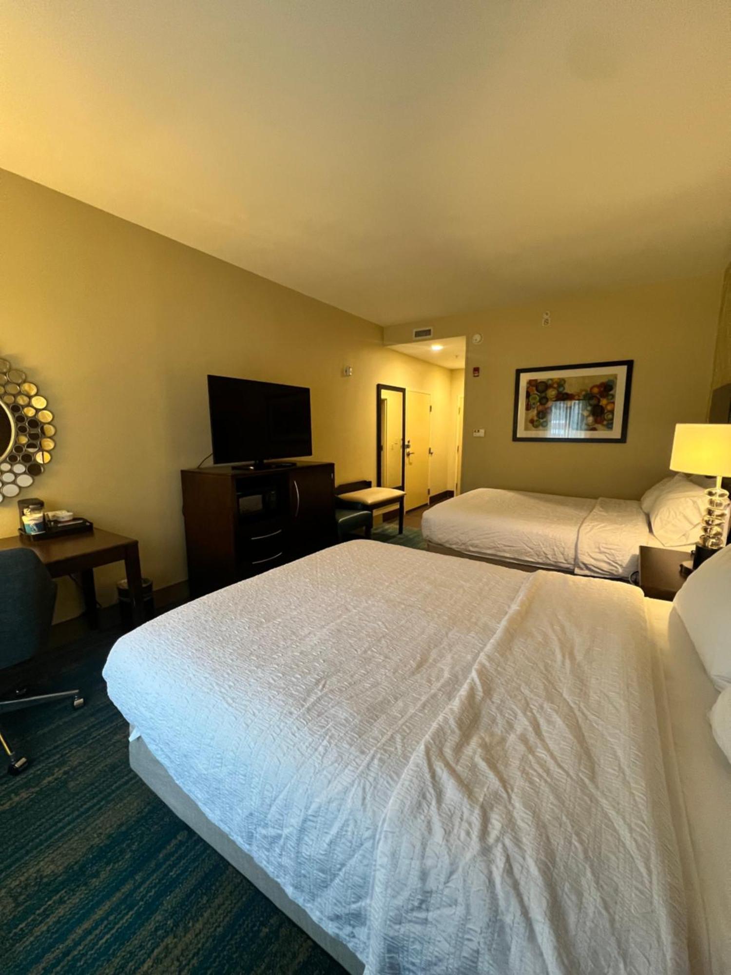 Hampton Inn & Suites Stroudsburg Bartonsville Poconos Екстериор снимка